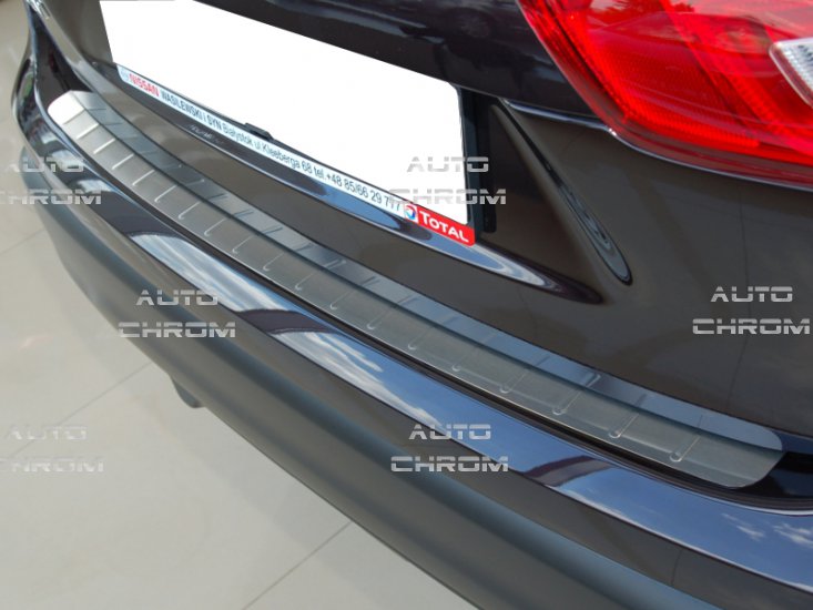 Nerez ochrana nraznku matn Toyota Auris I 5-dve. - Kliknutm na obrzek zavete