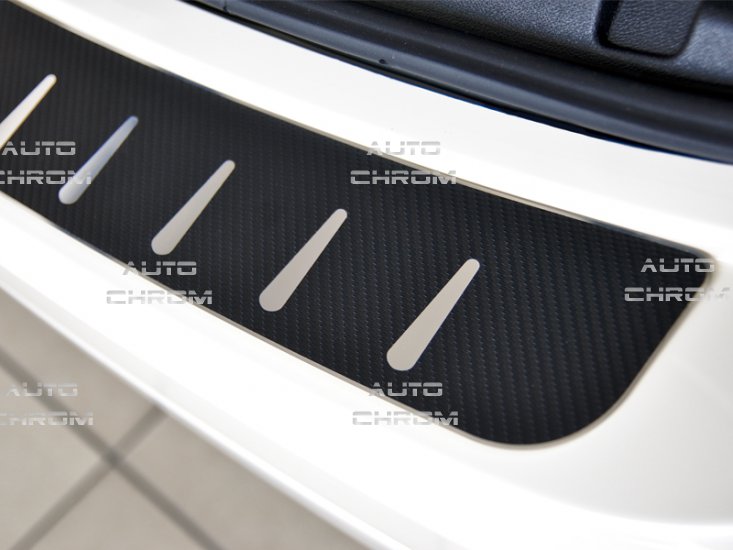Nerez ochrana nraznku karbon Volkswagen Golf 5 Plus - Kliknutm na obrzek zavete