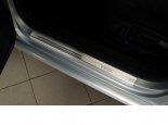 Nerez prahov lity Volkswagen Passat B7 Sedan